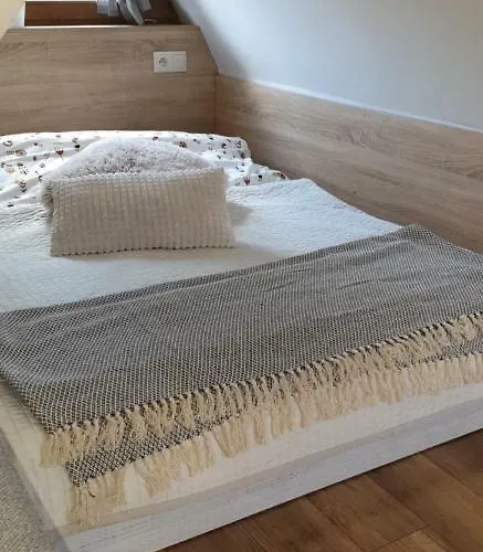 Cyrek זקופאנה